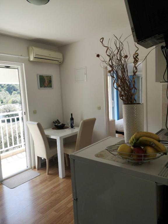 Fotografie z fotogalerie ubytování Apartments Lorena Mljet v destinaci Pomena