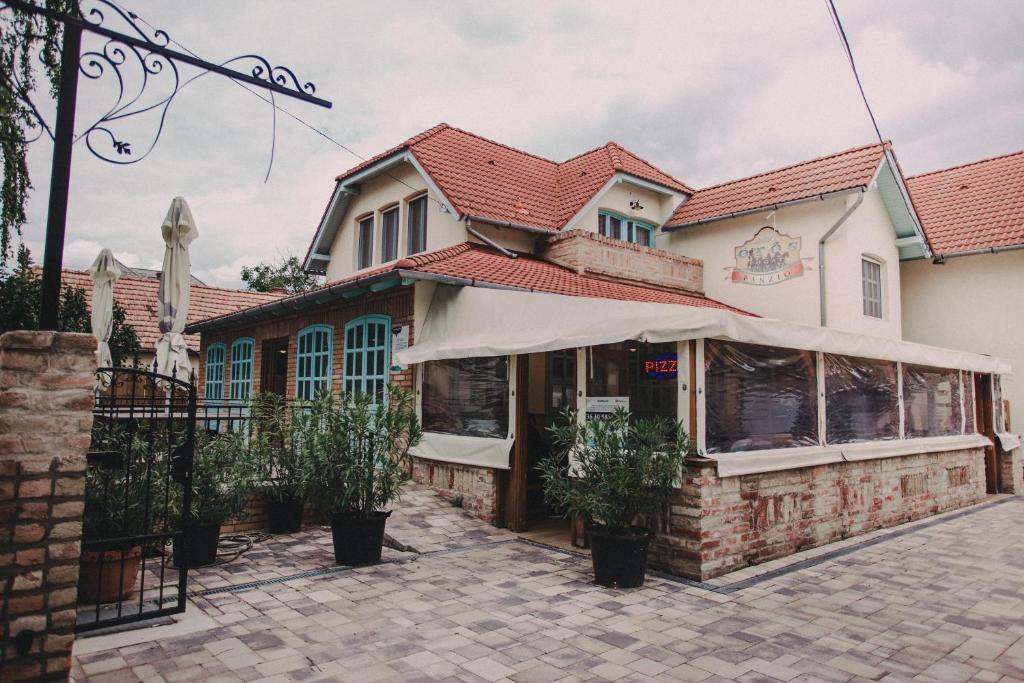 Budova, kde se bed and breakfast nachází