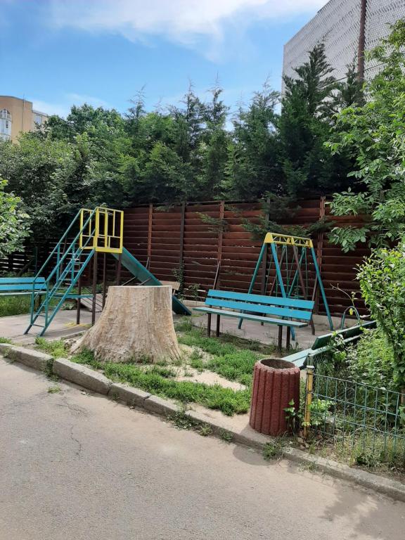 u moria na Fontane Arkadyia Odessa Apartment photo 4