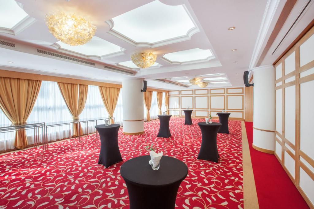 Millennium Downtown - Resim 19