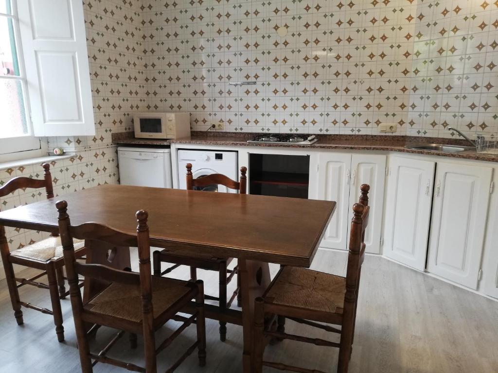 Kuchyň nebo kuchyňský kout v ubytování Apartamentos Turísticos La Solana