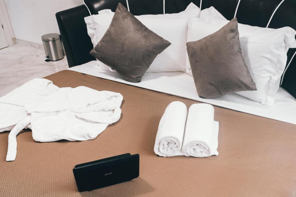 Gregorio VII Luxury Suites San Damaso - Resim 38