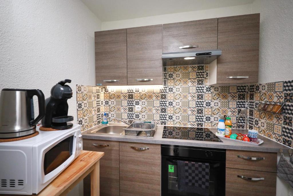 Ron's Apartment – photo 9