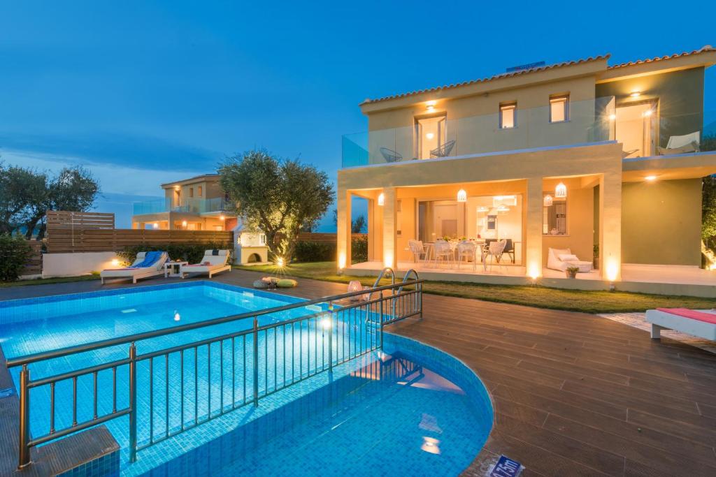 Bazén v ubytování Kaletzia villas nebo v jeho okolí