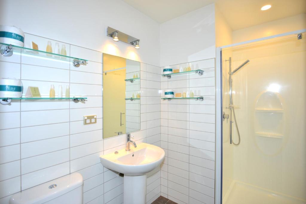 Southwark Hotel & Apartments - Resim 23