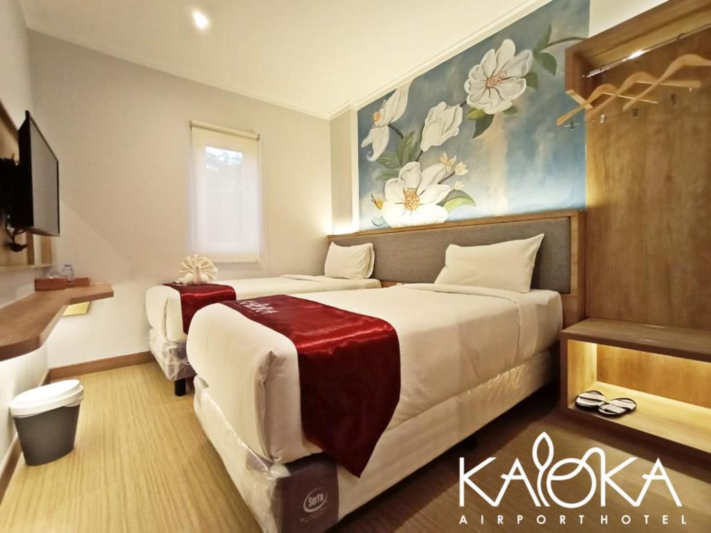 Kaloka Airport Hotel - Superior Twin Room With City View