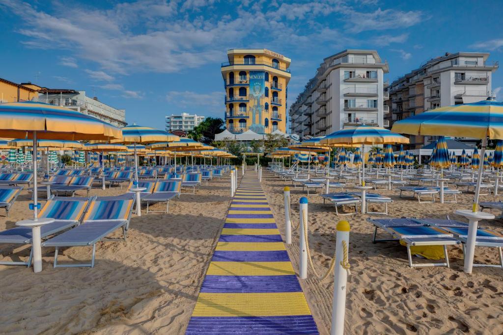 Pláž u hotelu