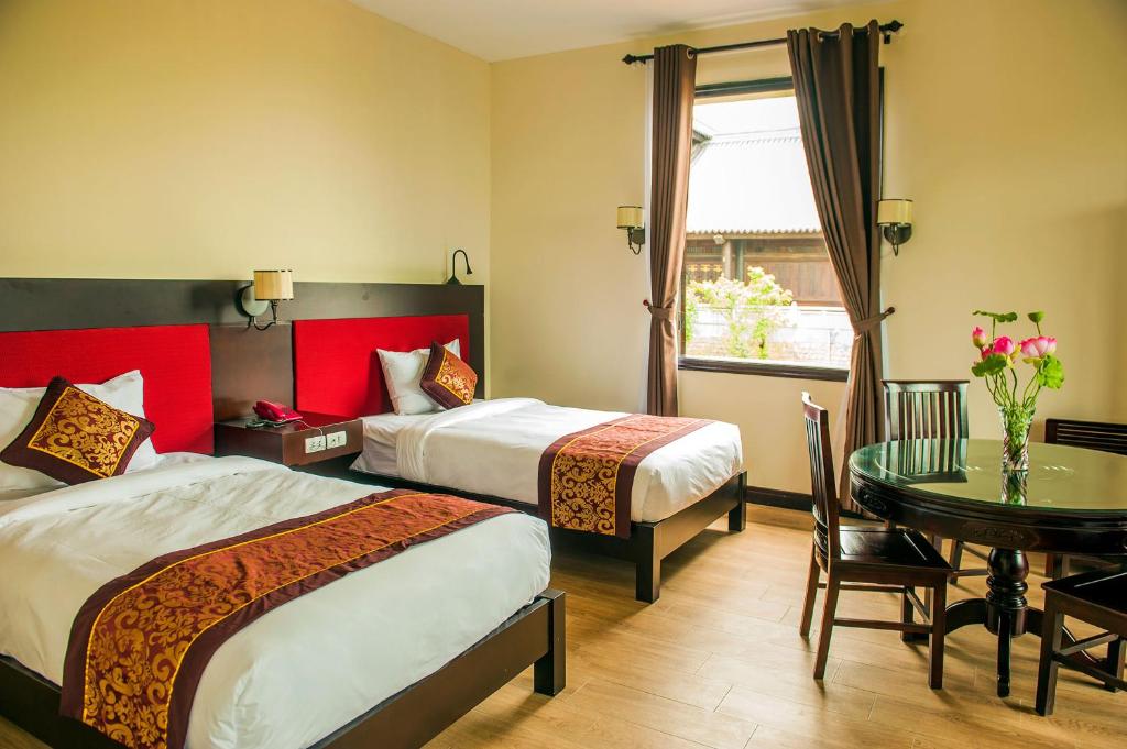 Khách xá Bái Đính - Bai Dinh Guest House - Habitación Triple Ejecutiva