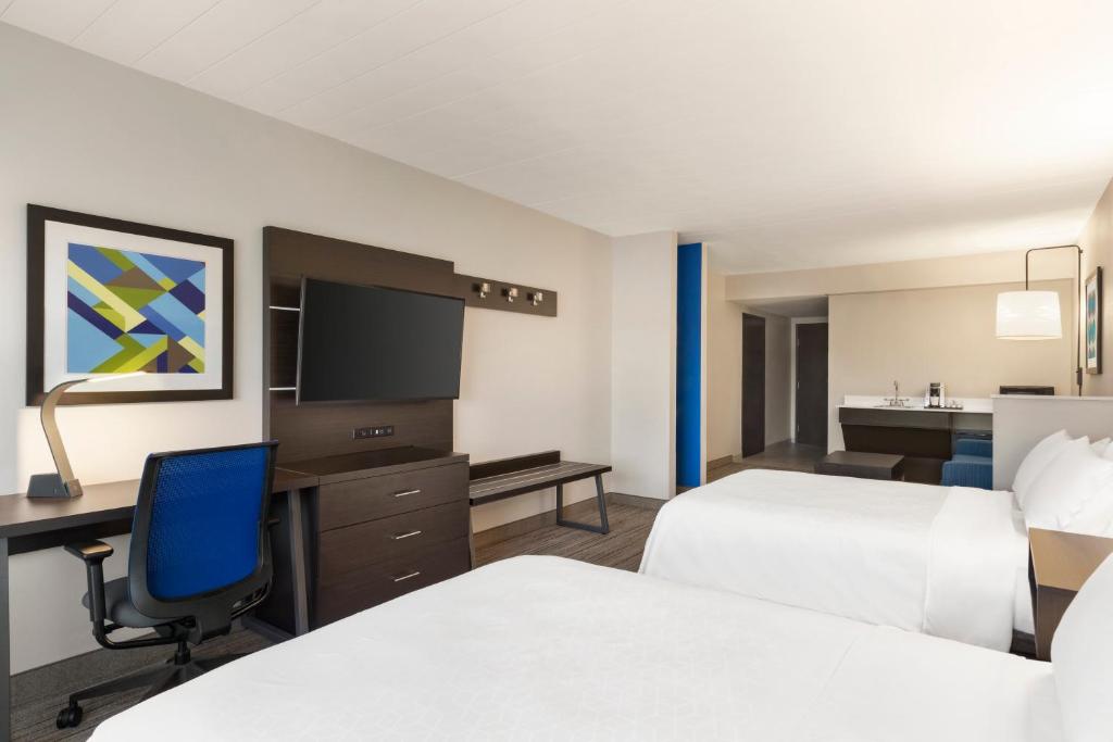 Holiday Inn Express Hotel & Suites Fort Myers East - The Forum, an IHG Hotel - Suite Reine