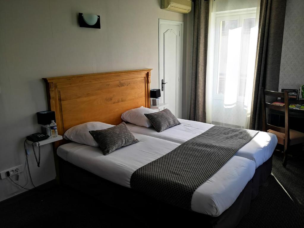 Hostellerie du Val d'Or - Chambre Lits Jumeaux