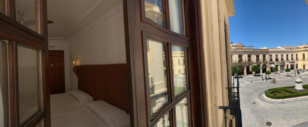 Hotel Don Miguel - Quarto Duplo Ou Twin Com Varanda E Vista Cidade