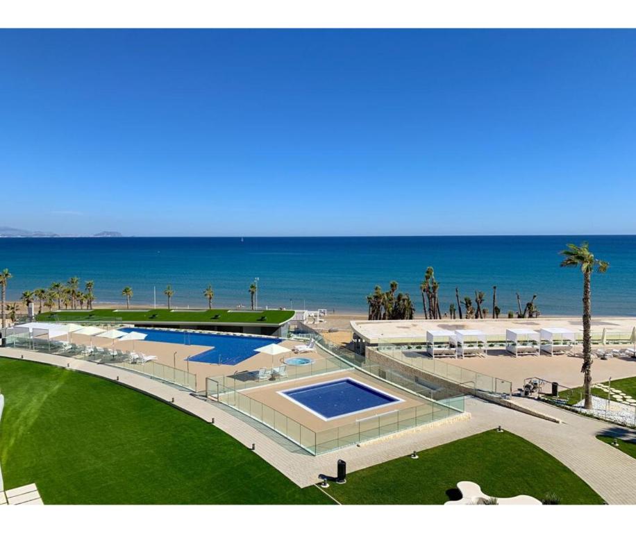 Apartamento SIDI Resort de lujo en Playa San Juan, Alicante ...