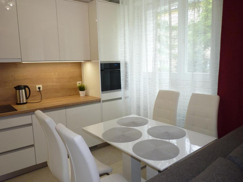 Η κουζίνα ή μικρή κουζίνα στο Apartament 622