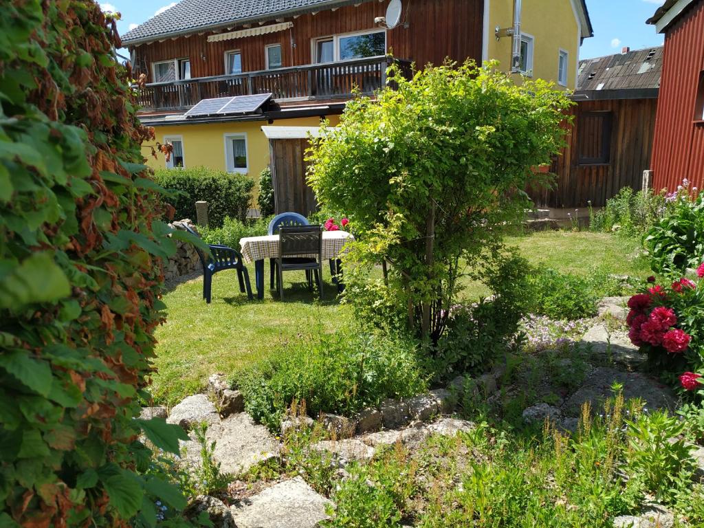 Idyllisches Ferienhaus im Fichtelgebirge - Casa De Vacaciones