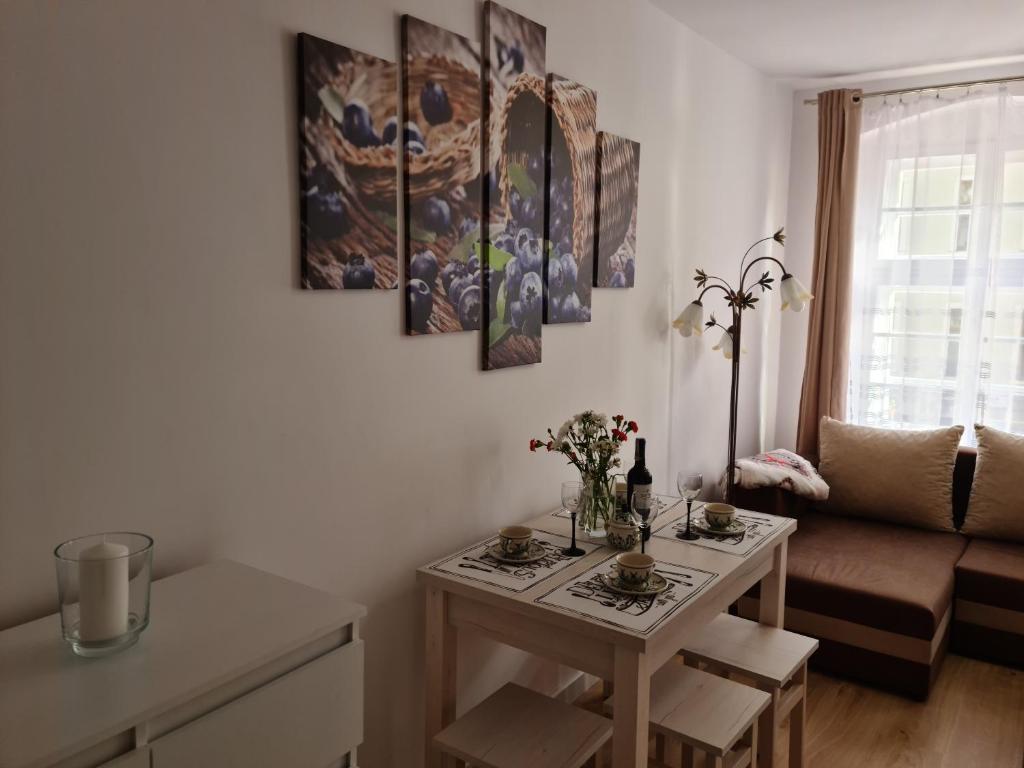 Posedenie v ubytovaní Apartament De Luxe Emily