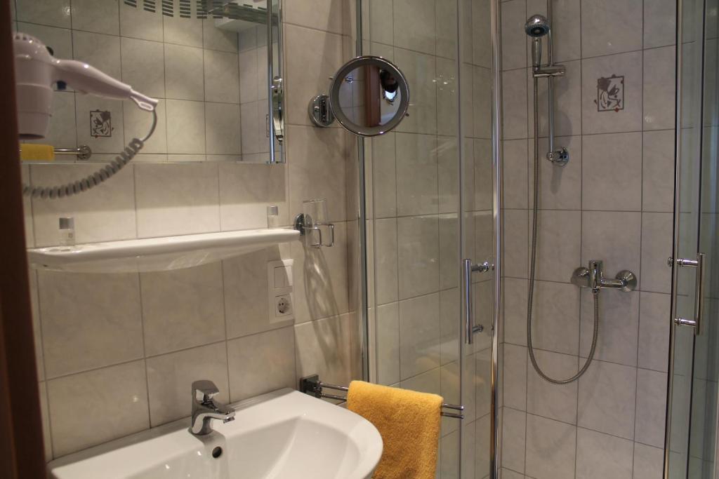 Koupelna v ubytování Hotel Brigitte