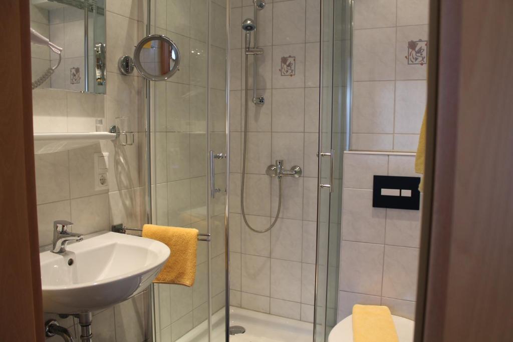 Koupelna v ubytování Hotel Brigitte