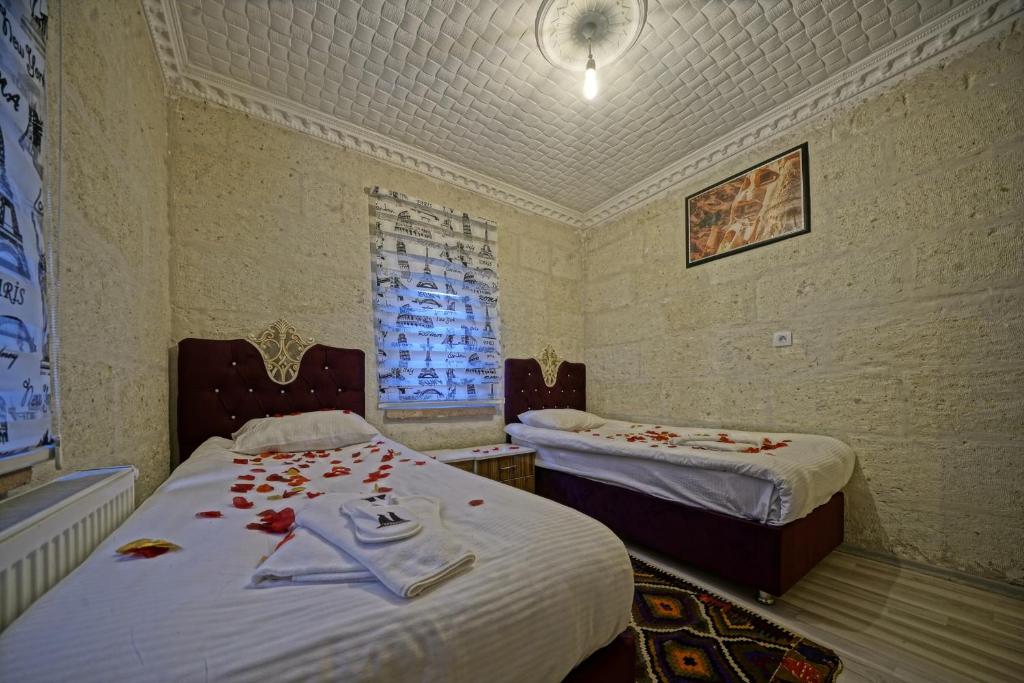 Epoch Stone House - 17