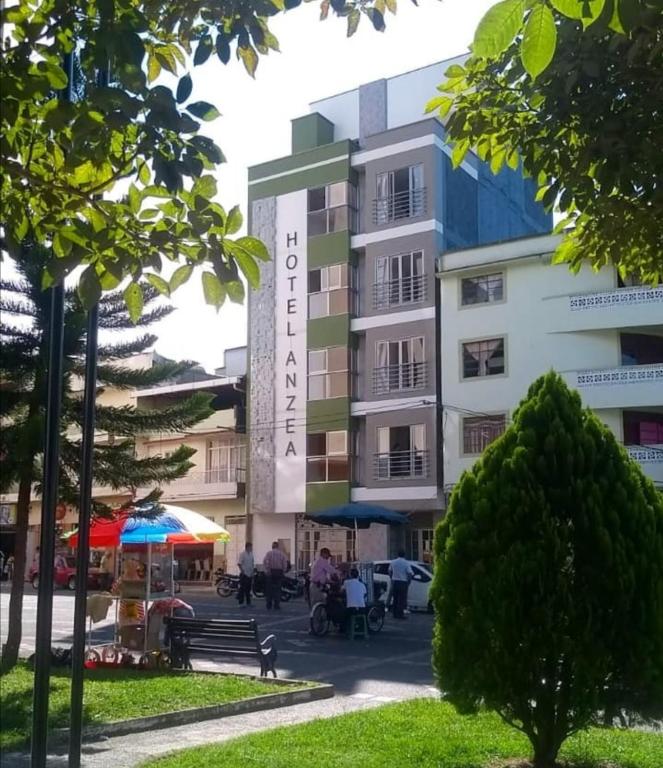 Budova, kde se hotel nachází
