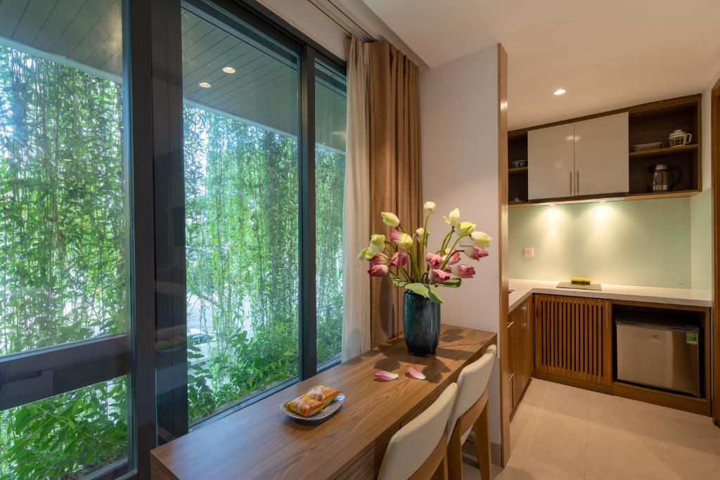Nhà bếp/bếp nhỏ tại Ponte Boutique Da Nang
