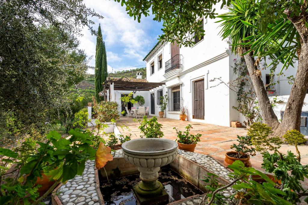 Villa Seymour, Daimalos – Updated 2022 Prices
