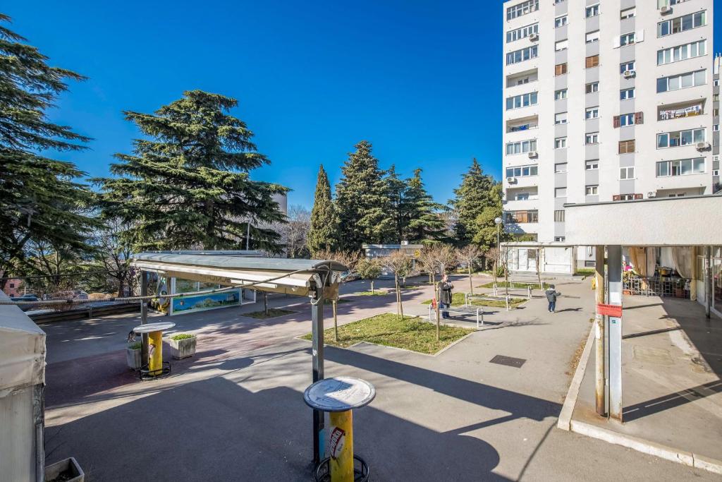 Budova, kde se apartmán nachází