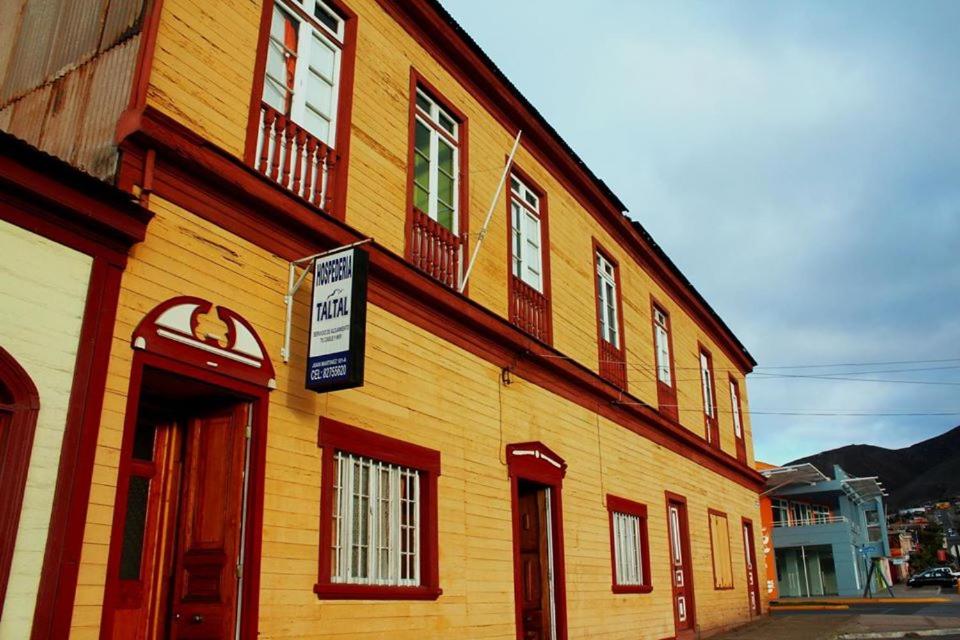 Hospederia Taltal - Housity