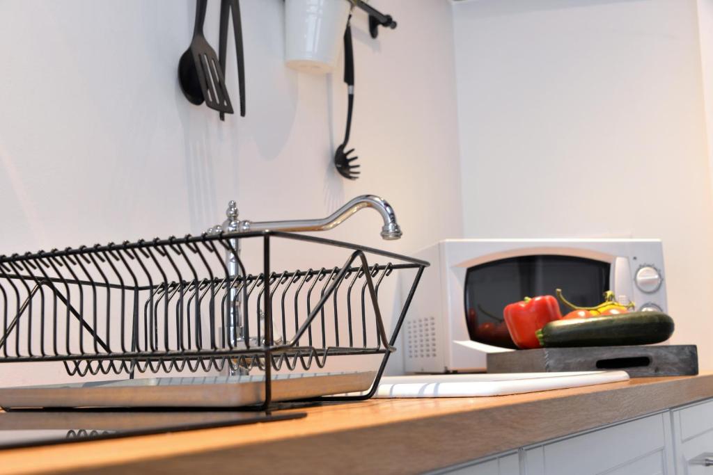 Una cocina o zona de cocina en La stub de la Petite Venise