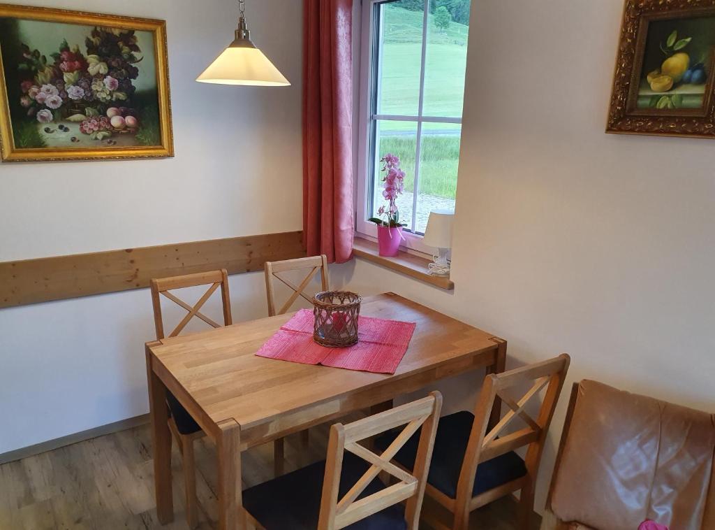 Fotografia z galérie ubytovania Romantik Pension Lehrberg v destinácii Sankt Jakob in Haus