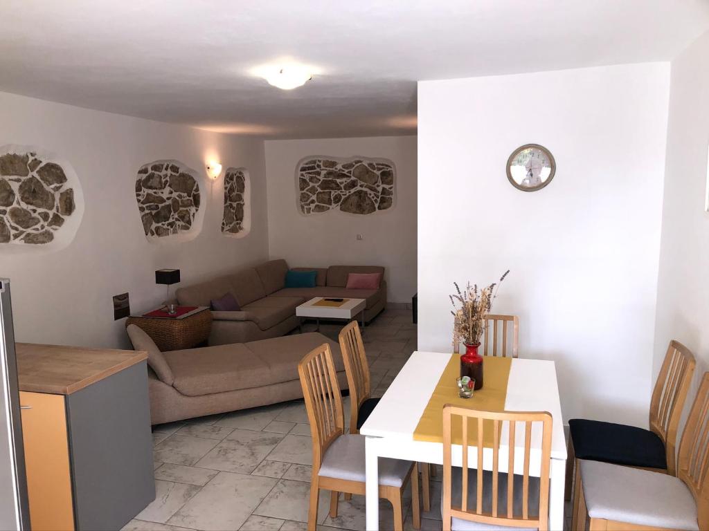 Posezení v ubytování Apartments Trlika
