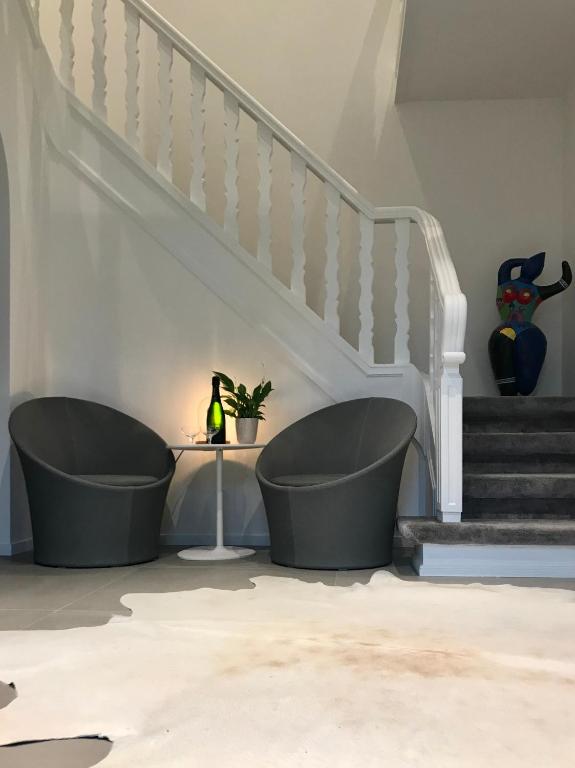 Fotografie z fotogalerie ubytování VILLA FER-GUY " Beeldige Suite met parking, nabij strand en casino" v destinaci Knokke-Heist