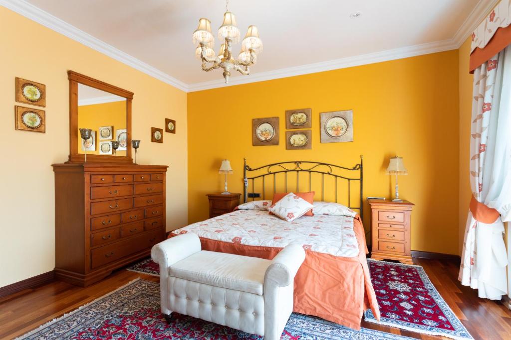 Posteľ alebo postele v izbe v ubytovaní Home2Book Luxury El Helecho del Teide, Private Pool