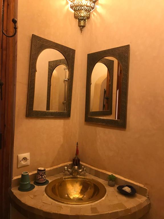 Koupelna v ubytování Riad Irene