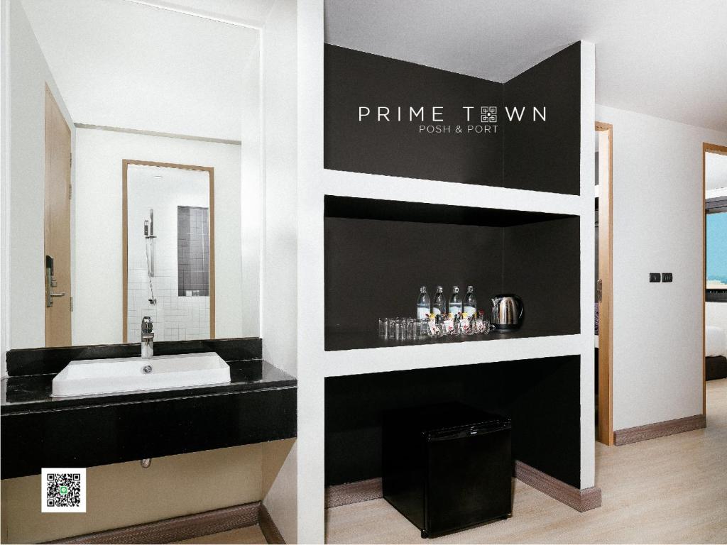 PRIME TOWN - Posh & Port Hotel PHUKET - Resim 23