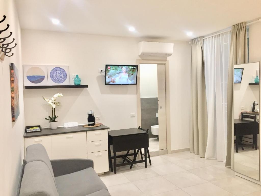TV a/nebo společenská místnost v ubytování Sunset rooms