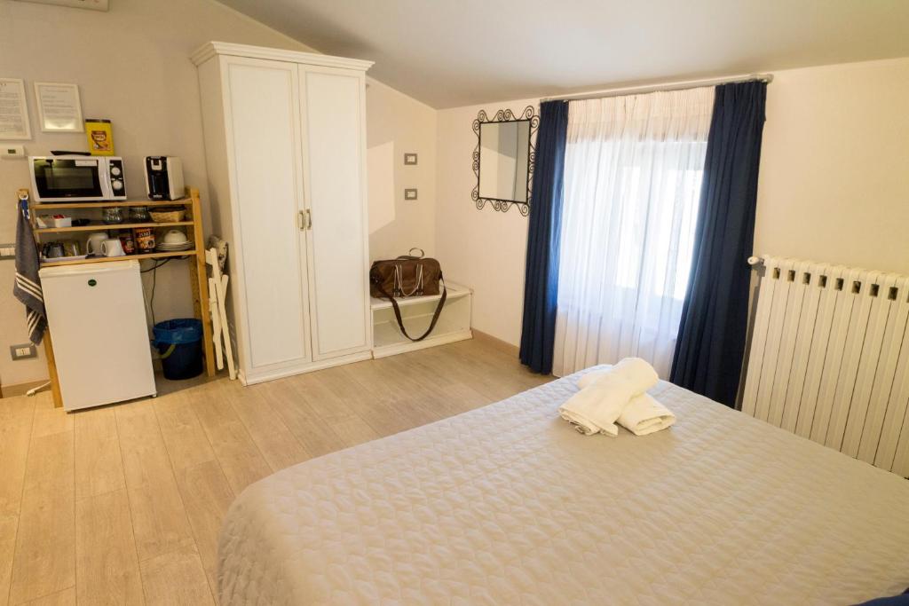 B&B Antiche Mura - Habitación Cuádruple Con Baño Privado