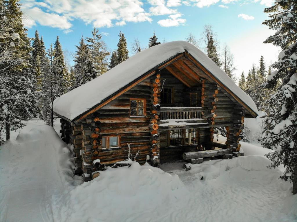 Ylläshilla Cottage v zimě