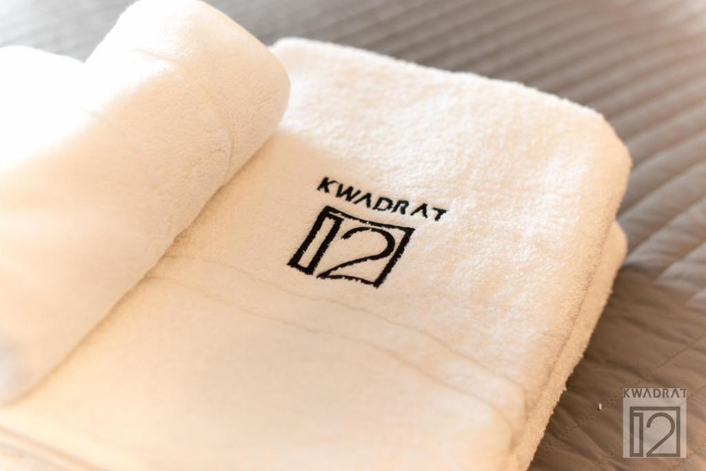 Willa KWADRAT 12 - 9