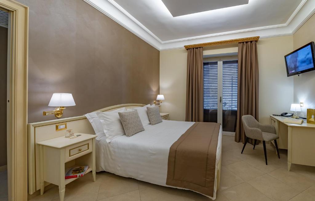 Vittorio Emanuele Boutique Hotel - 11