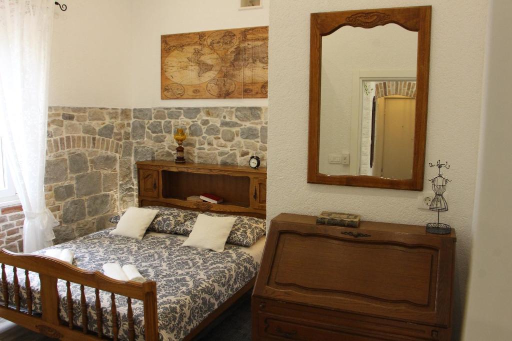 Posteľ alebo postele v izbe v ubytovaní Old school apartment