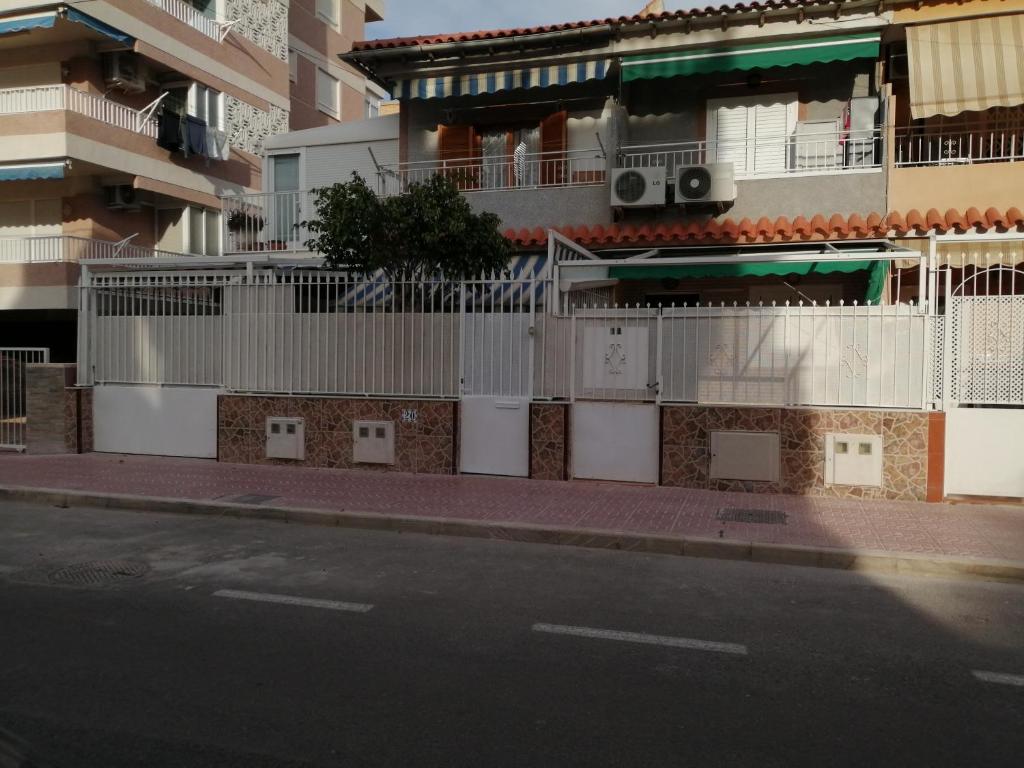 Edificio en el que se encuentra el apartamento