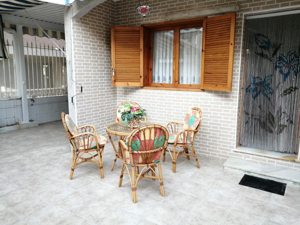Un balcón o terraza de Bungalow Catral 20 en Santa Pola