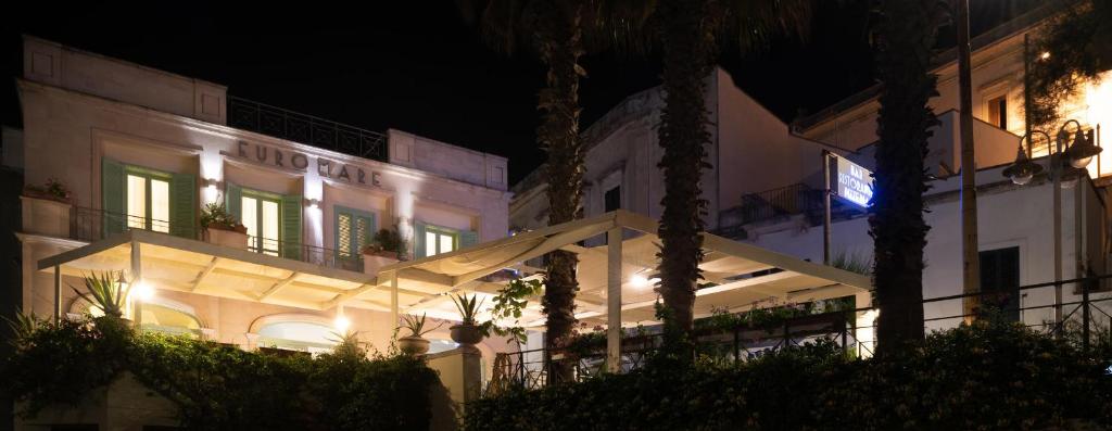 Budynek, w którym mieści się hotel