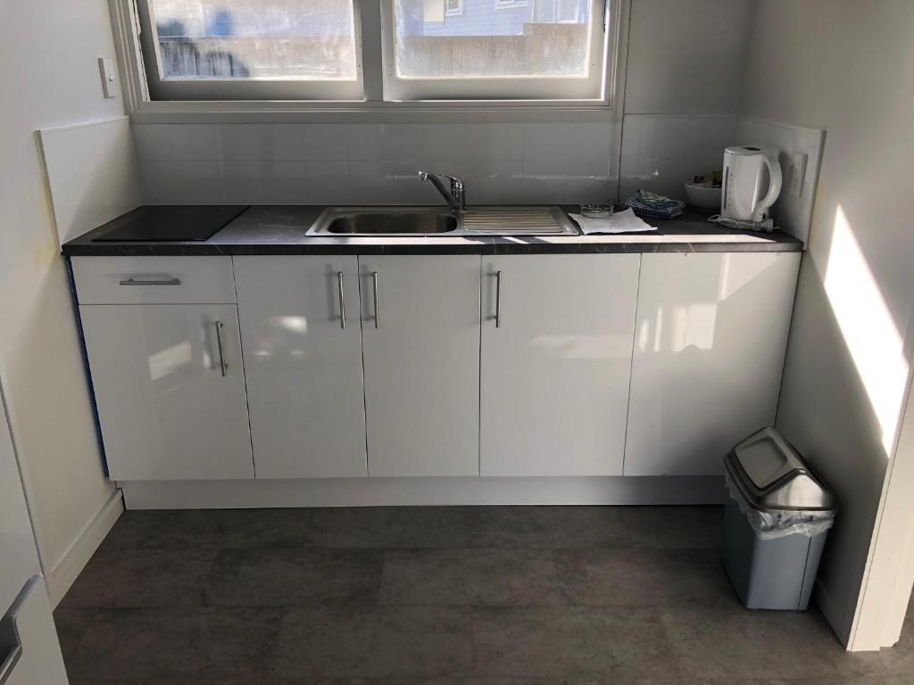 Ambassador Motor Inn - Resim 15