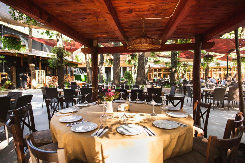 Restaurace v ubytování FOREST M,Constanta