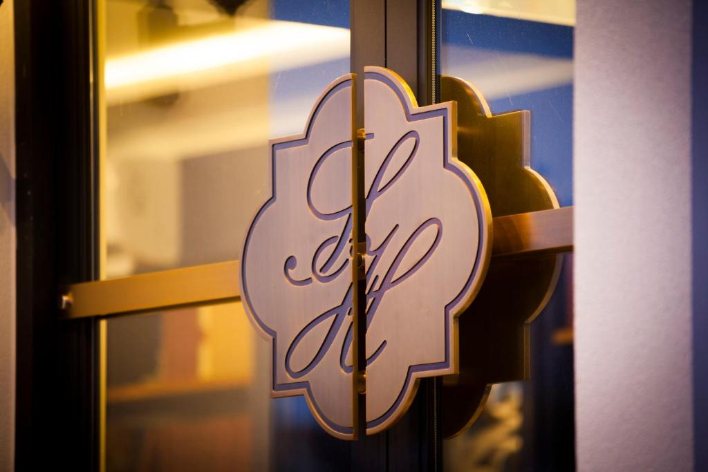 The Salisbury - Resim 8