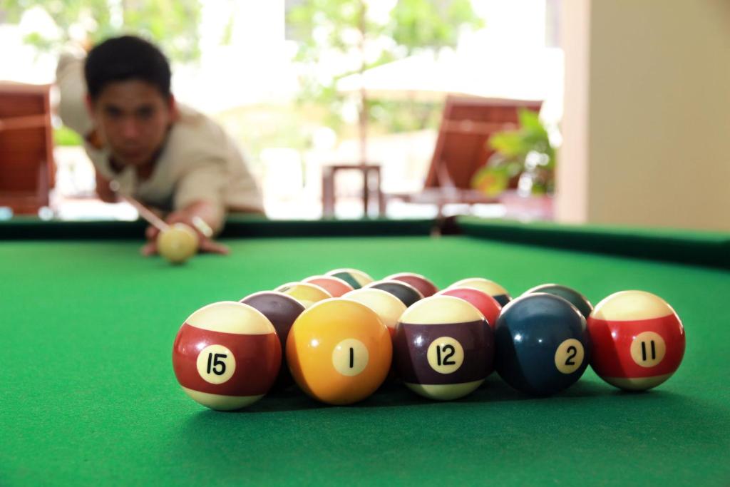 Biliár nebo kulečník v ubytování Saigon Morin Hotel