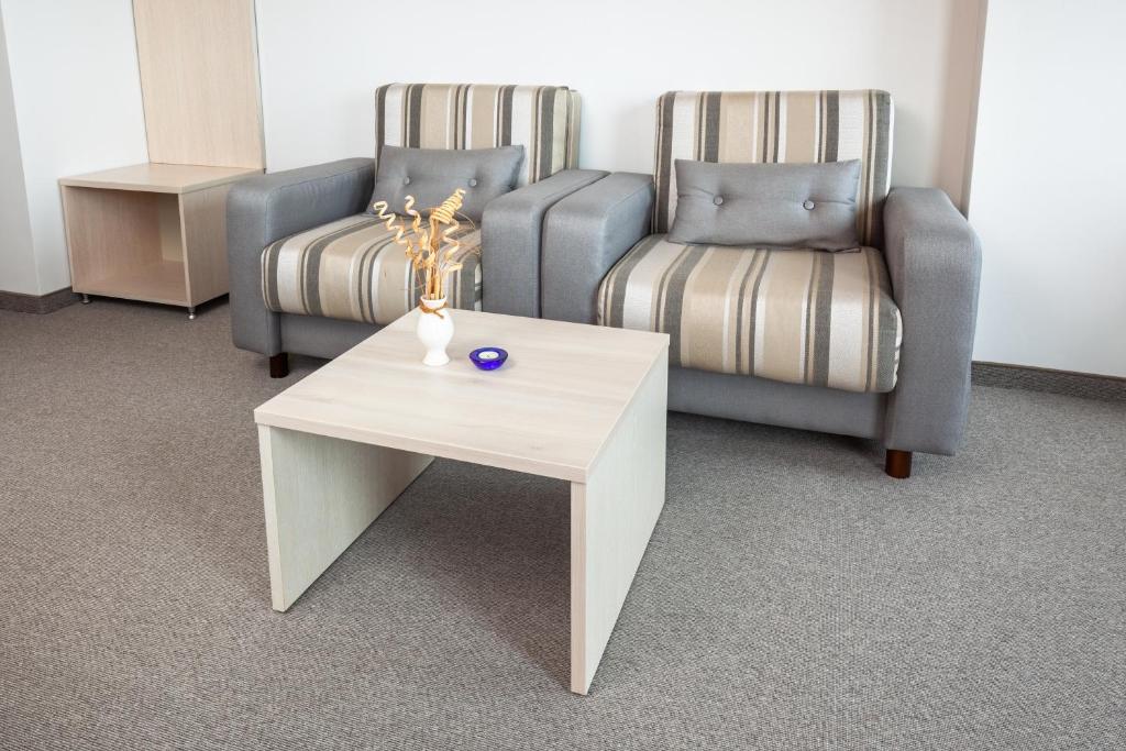 Posezení v ubytování Neven Hotel