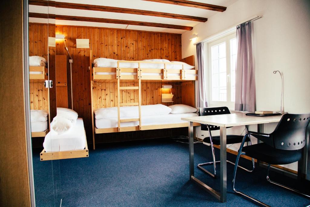 Postel nebo postele na pokoji v ubytování Seminarhotel Lihn