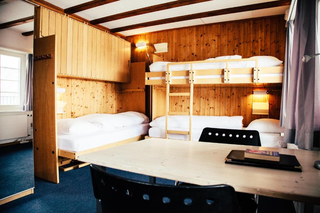 Postel nebo postele na pokoji v ubytování Seminarhotel Lihn